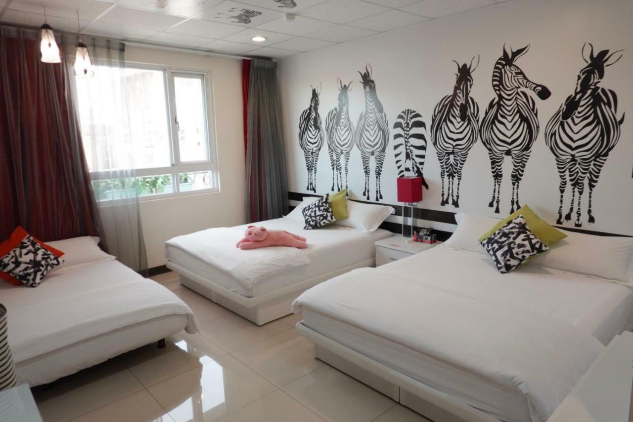 Hotel 斑比bambi Tainan Esterno foto