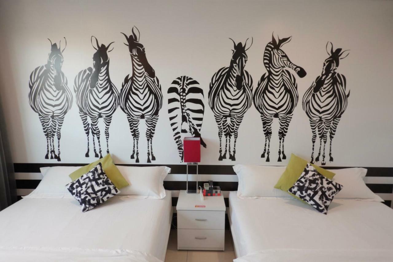 Hotel 斑比bambi Tainan Esterno foto